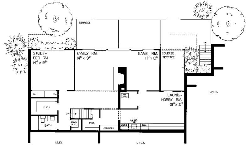 Floor Plan Basement of Country Plan #137-1713