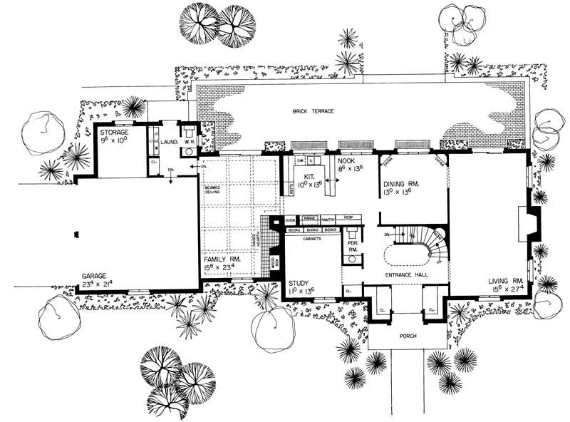 Floor Plan First Story of European Plan #137-1739
