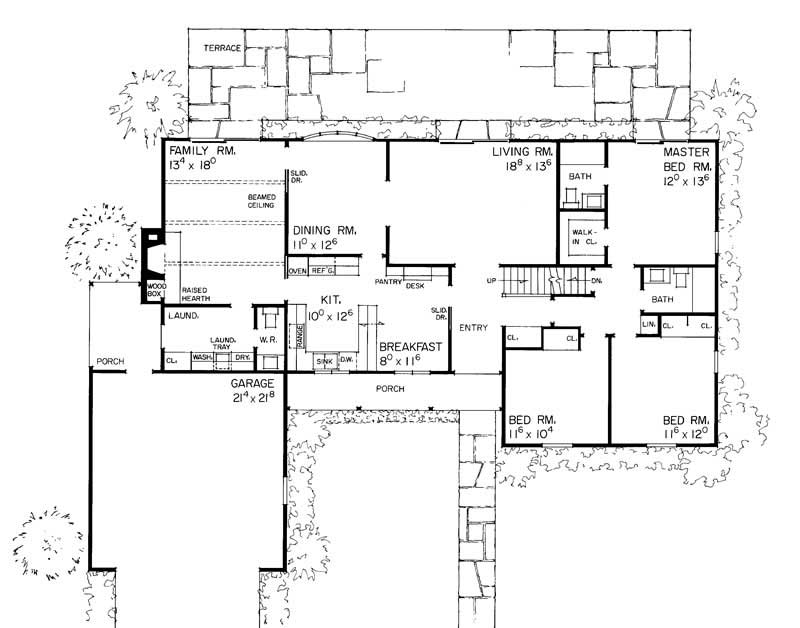 Floor Plan First Story of Country Plan #137-1778