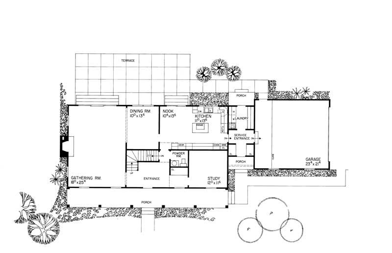 Floor Plan First Story of Colonial Plan #137-1813