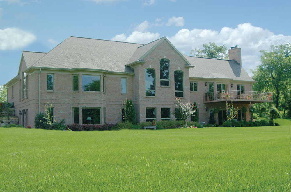 Front elevation of Ranch home (ThePlanCollection: House Plan #138-1038)