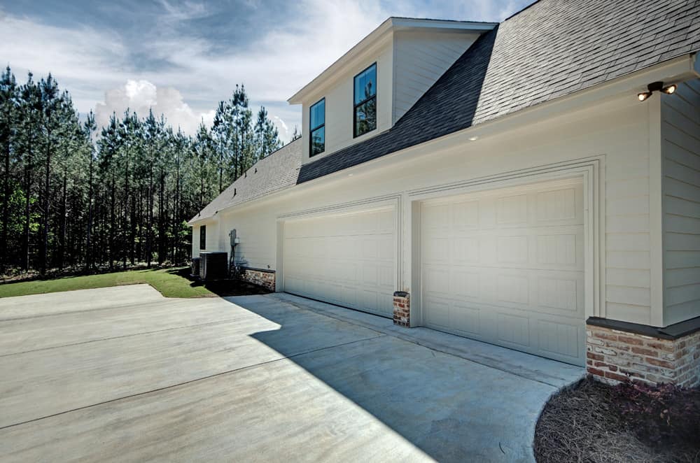 Garage of this 3-Bedroom,2465 Sq Ft Plan -2465