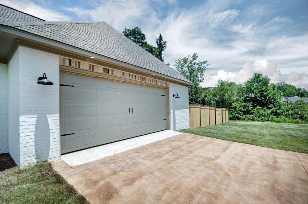 Garage of this 4-Bedroom,2343 Sq Ft Plan -2343