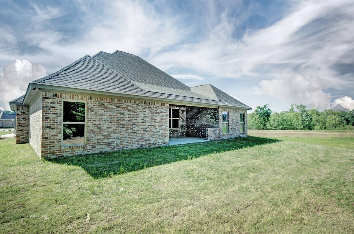 Rear View of this 4-Bedroom,2286 Sq Ft Plan -2286