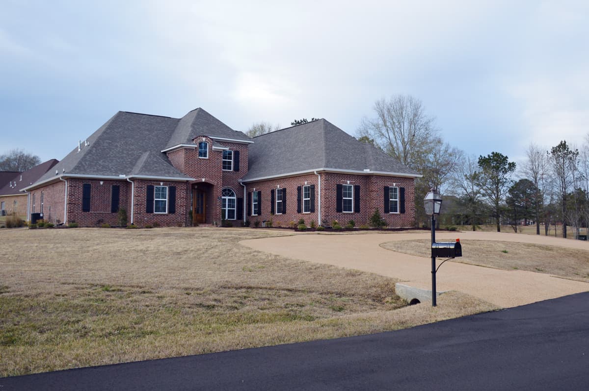 Front View of this 3-Bedroom,3329 Sq Ft Plan -140-1124