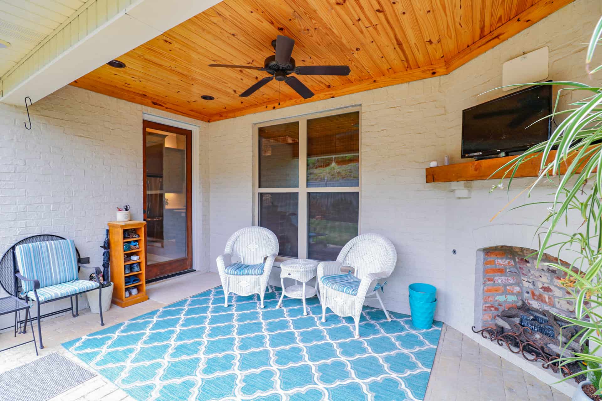 Porch of this 4-Bedroom,2322 Sq Ft Plan -140-1135
