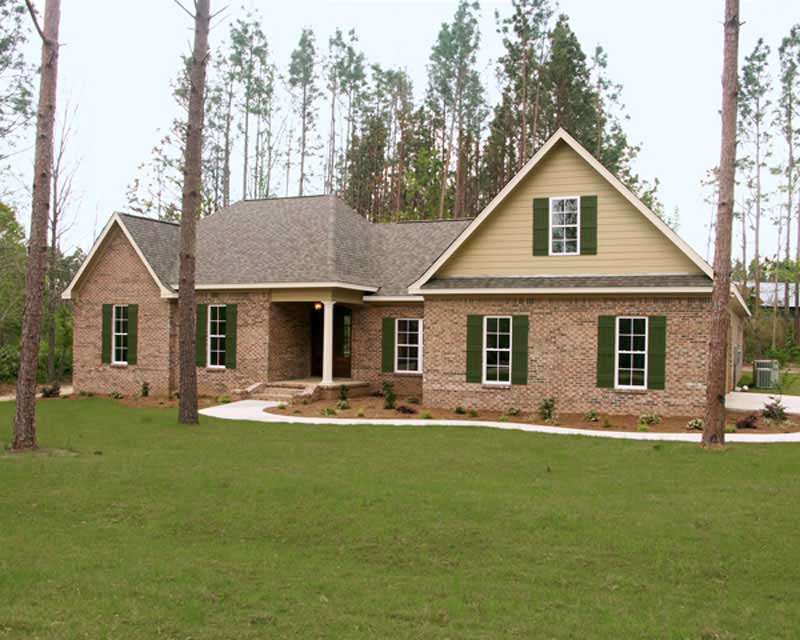 Front View of this 4-Bedroom,3000 Sq Ft Plan -141-1005