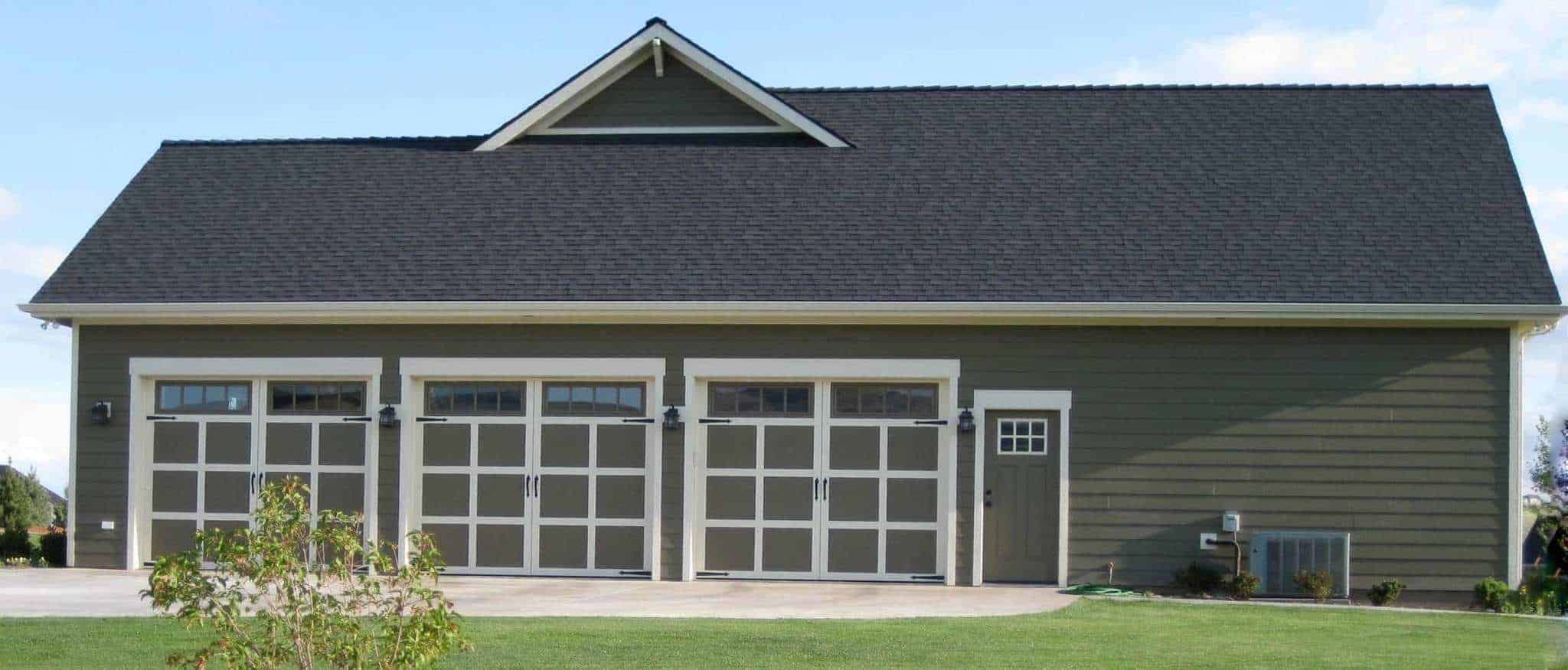Garage of this 4-Bedroom,2800 Sq Ft Plan -141-1038