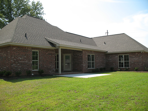 Home Plan Rear Elevation of this 3-Bedroom,1934 Sq Ft Plan -141-1237