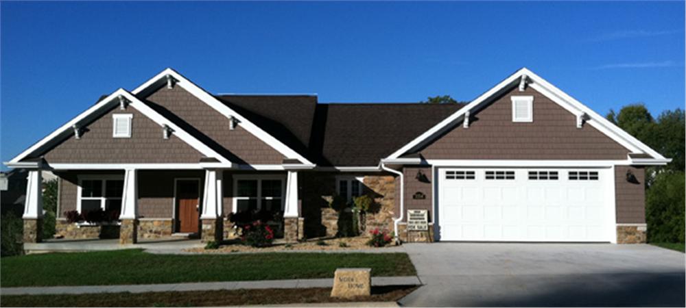 Home Plan Front Elevation of this 3-Bedroom,1637 Sq Ft Plan -141-1242
