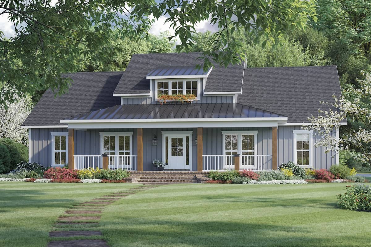 Modern Farmhouse (ThePlanCollection: Plan #141-1321)