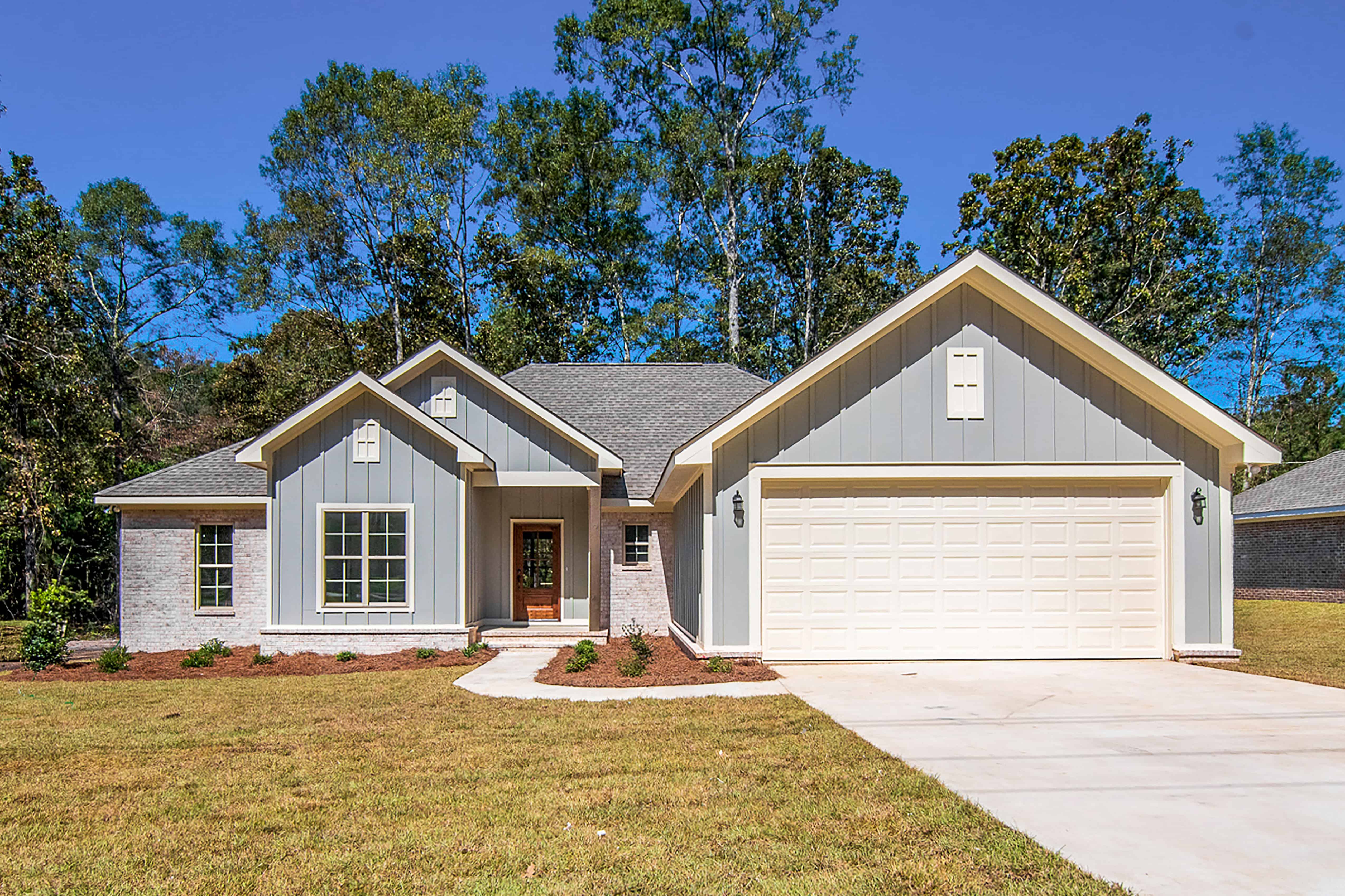 Front View of this 4-Bedroom, 1798 Sq Ft Plan - 142-1078