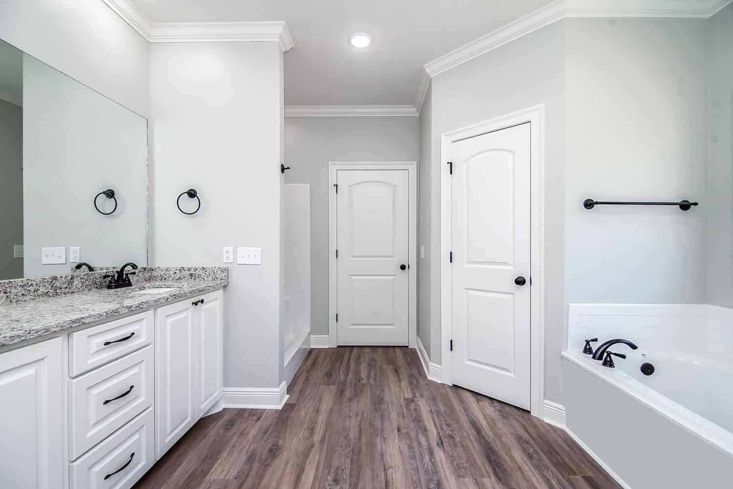 Bathroom of this 4-Bedroom, 1798 Sq Ft Plan - 142-1078