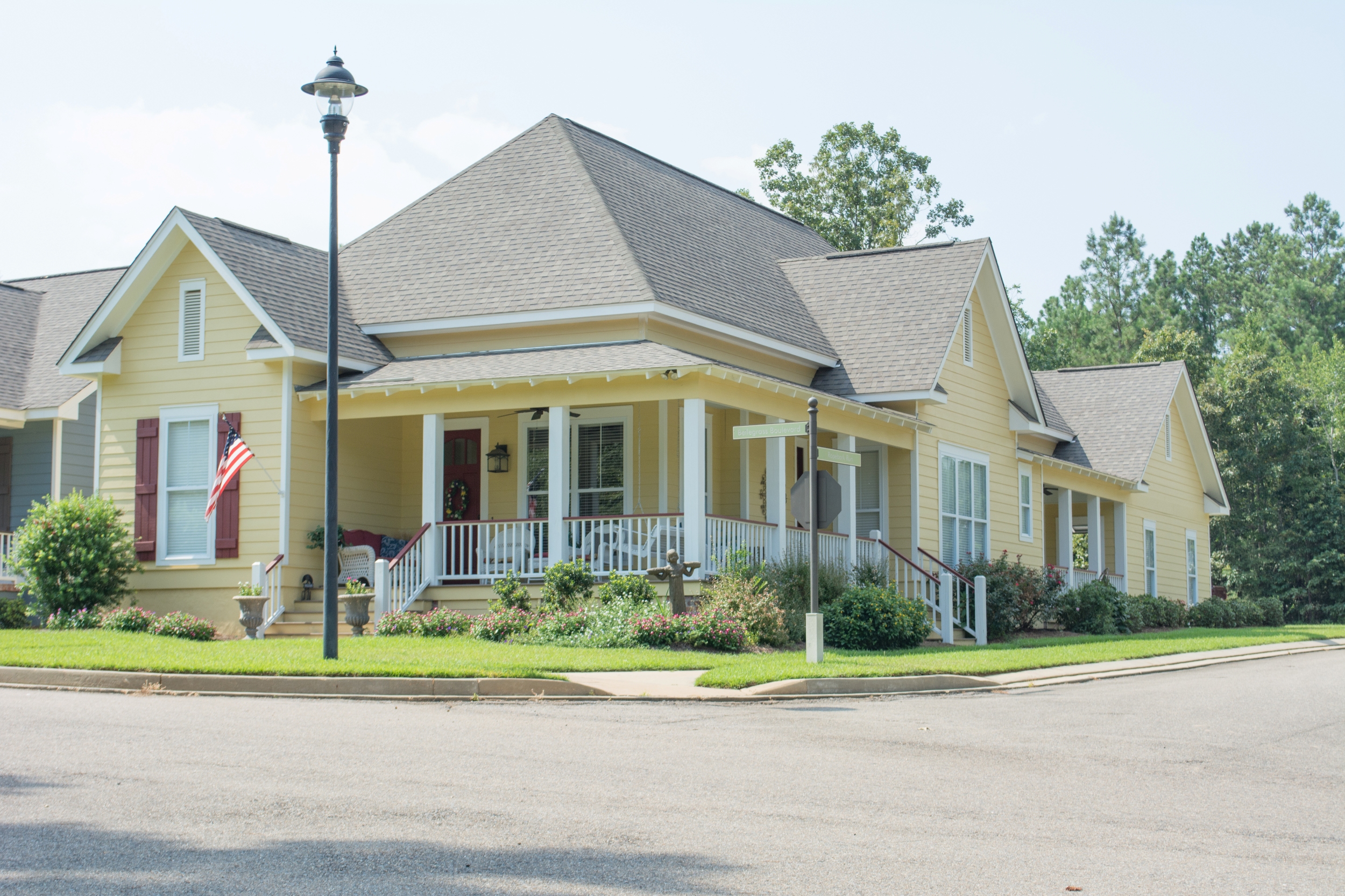 Home Plan Front Elevation of this 3-Bedroom,1825 Sq Ft Plan -142-1080