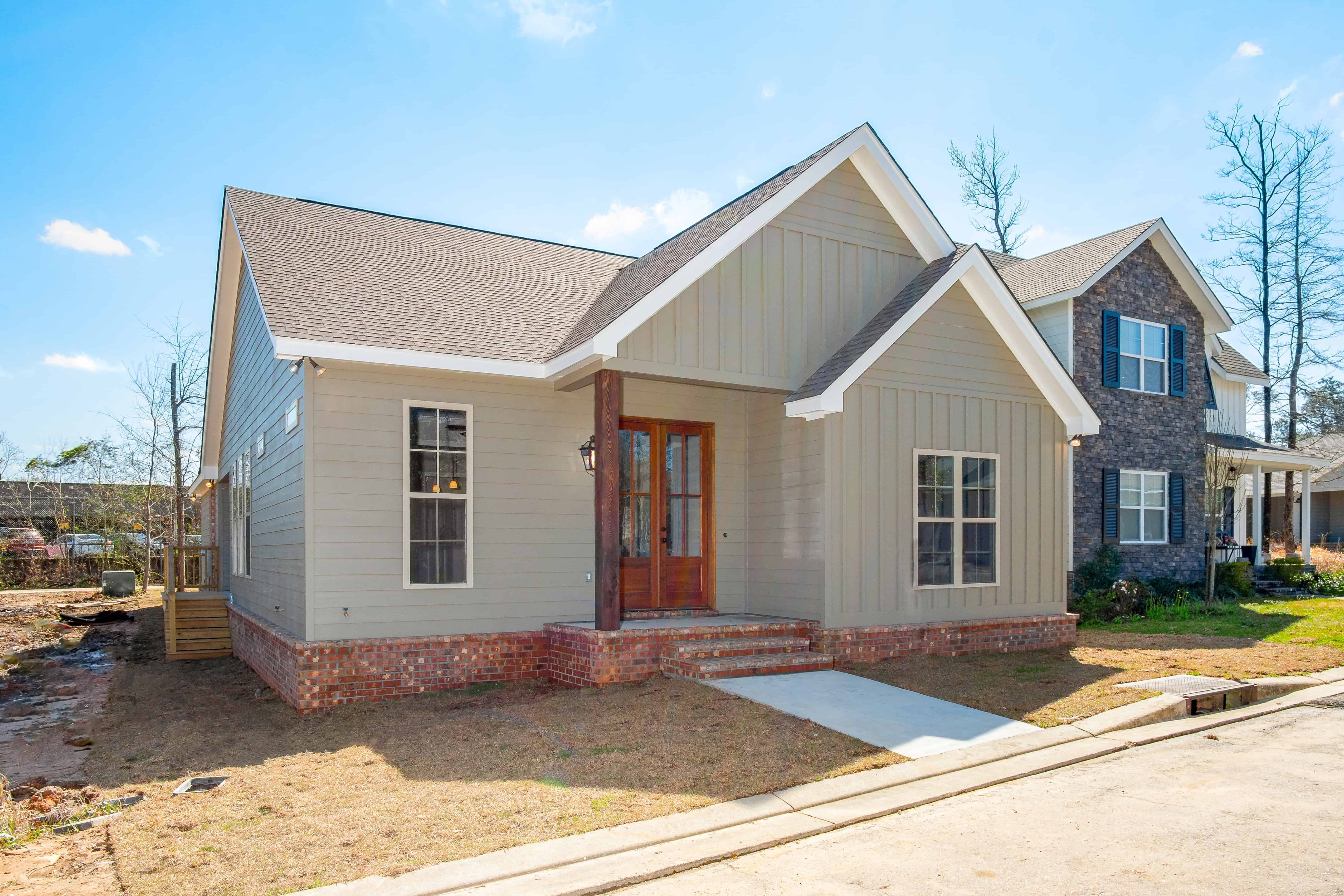 Home Plan Left Elevation of this 3-Bedroom,1450 Sq Ft Plan -142-1123