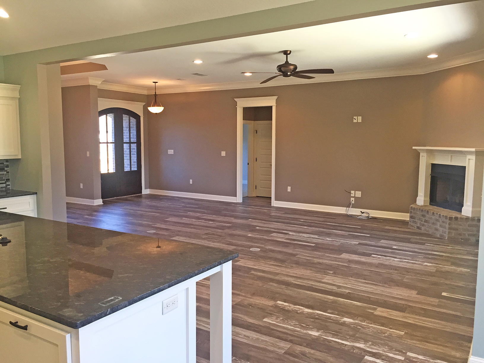 Home Interior Photograph of this 3-Bedroom,2405 Sq Ft Plan -2405