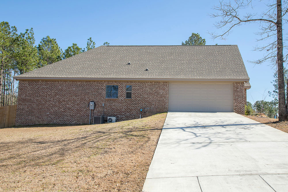 Garage of this 4-Bedroom,3287 Sq Ft Plan -3287