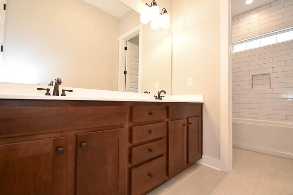 Bathroom of this 3-Bedroom,2469 Sq Ft Plan -142-1166