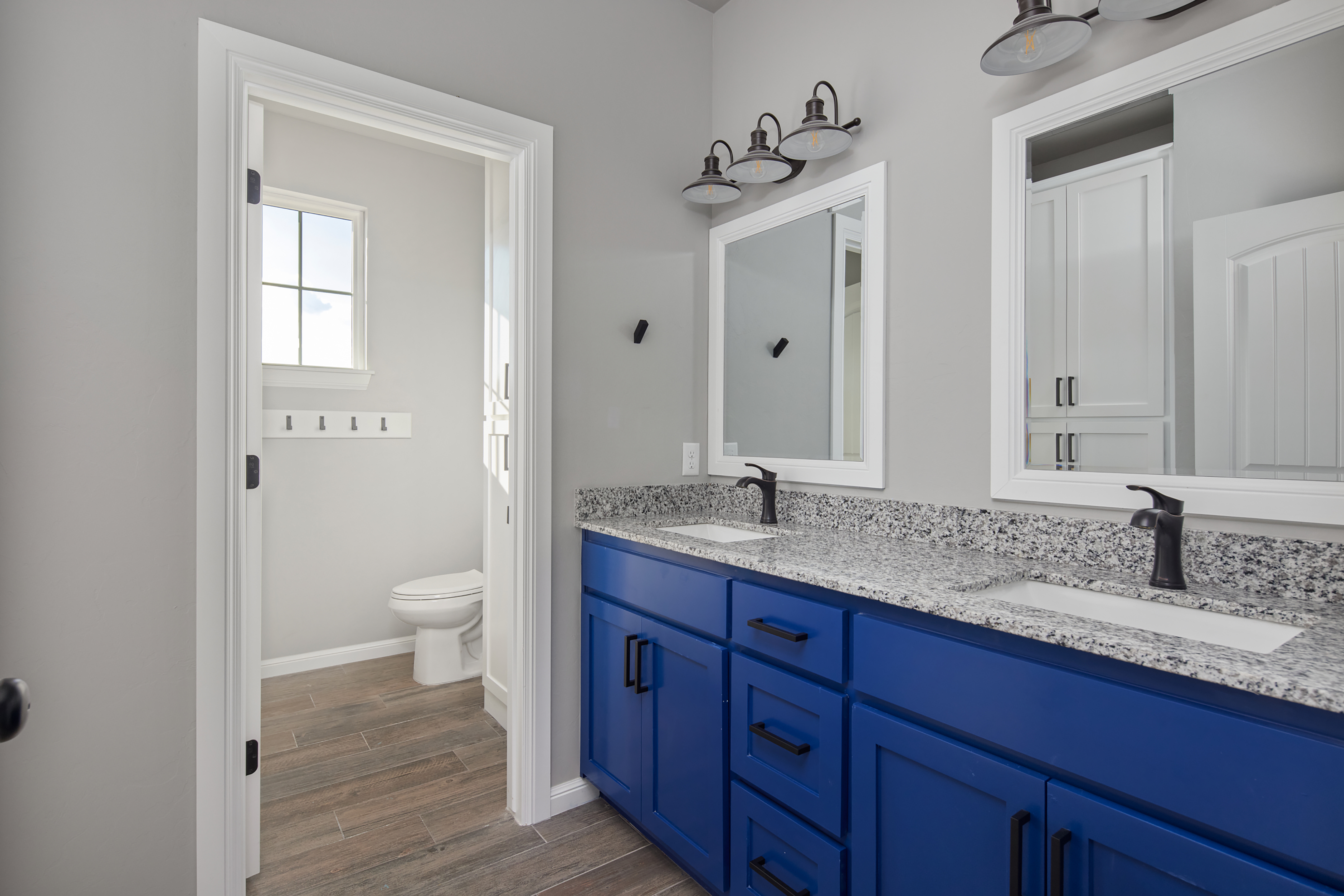 Bathroom of this 4-Bedroom,2373 Sq Ft Plan -142-1204