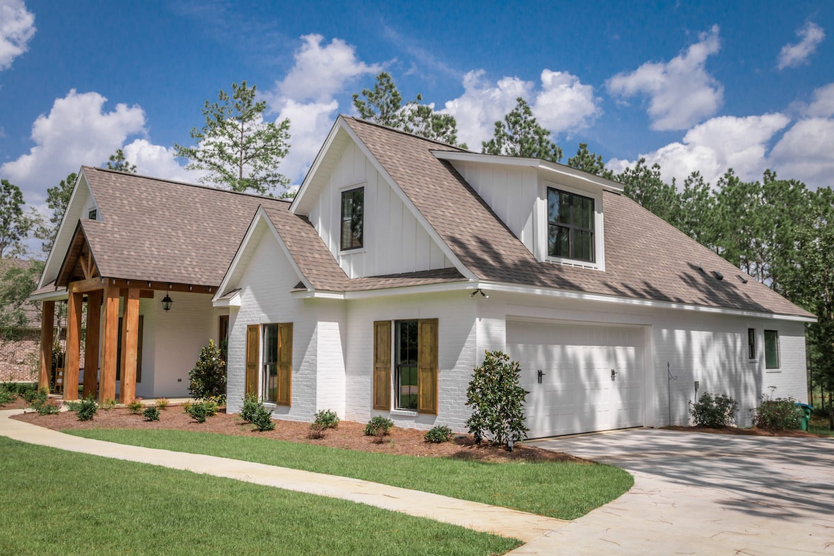 Side View of this 4-Bedroom,2373 Sq Ft Plan -2373