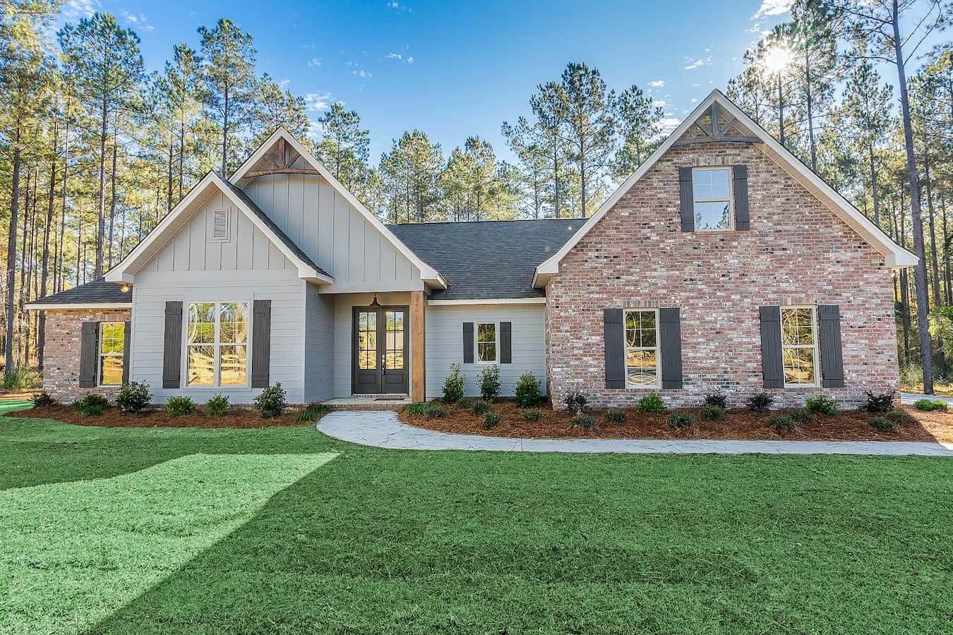 Ranch home (ThePlanCollection: Plan #142-1237)