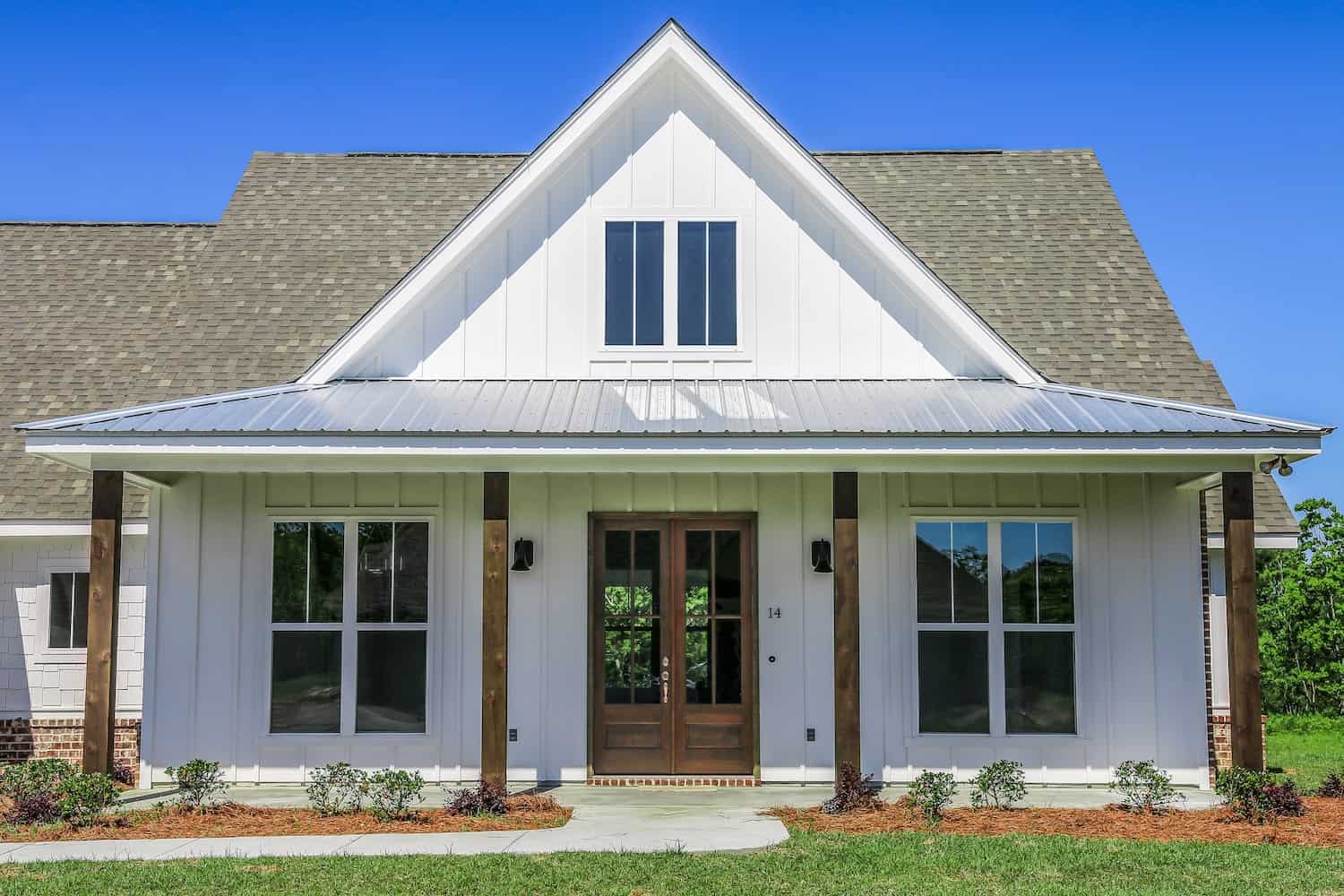 Porch of this 3-Bedroom,2125 Sq Ft Plan -142-1267