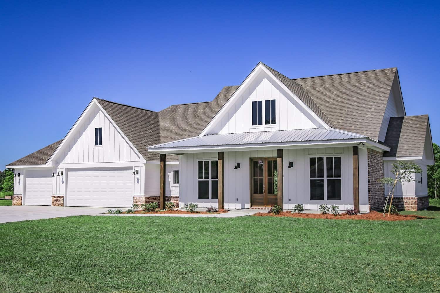 Right Side View of this 3-Bedroom,2125 Sq Ft Plan -142-1267