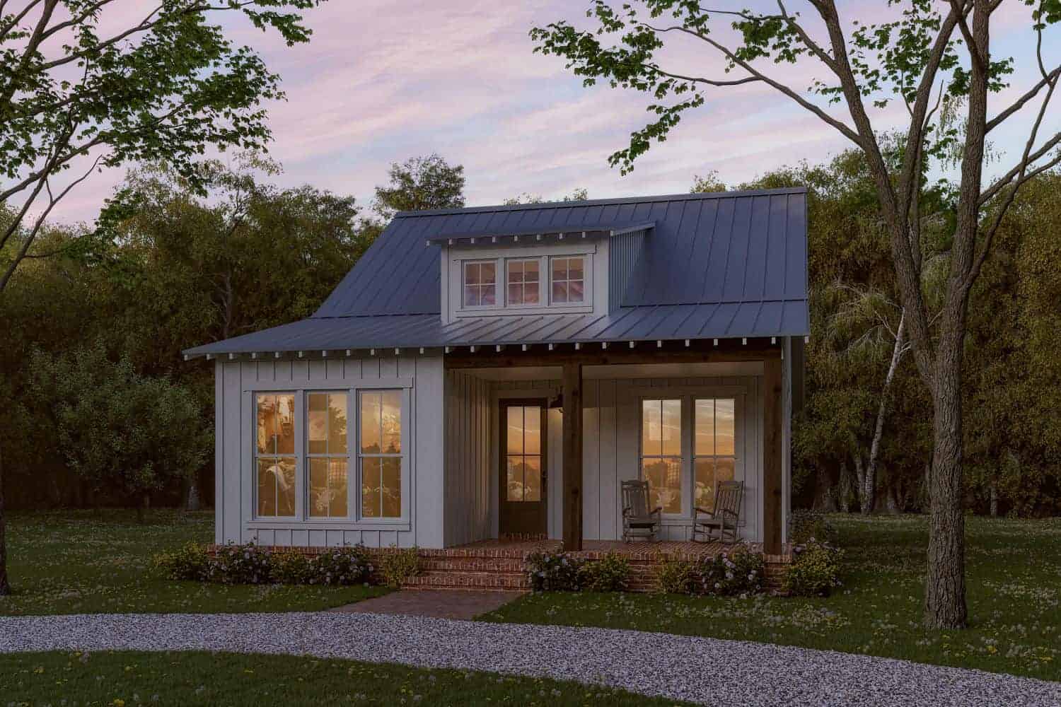 Front elevation of Country home (ThePlanCollection: House Plan #142-1430)