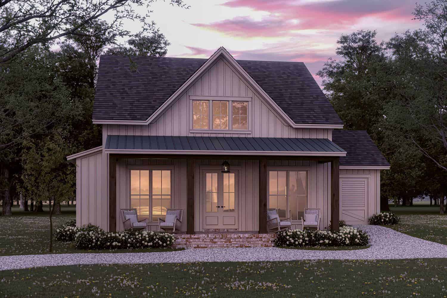 Front elevation of Country home (ThePlanCollection: House Plan #142-1432)