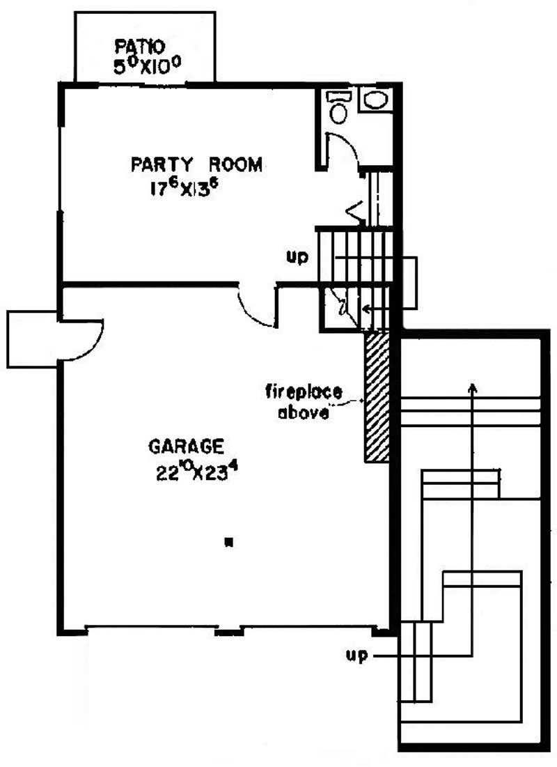 Floor Plan First Story of Traditional Plan #145-1846