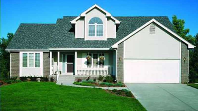 Front view of Cape Cod home (ThePlanCollection: House Plan #146-1387)