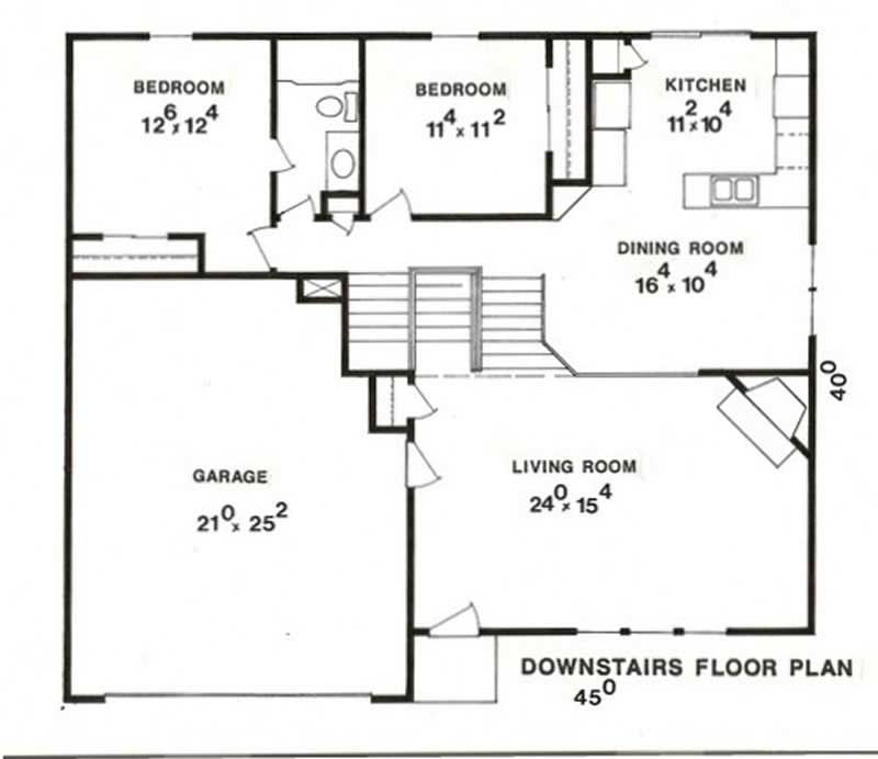 Floor Plan First Story of Traditional Plan #147-1003