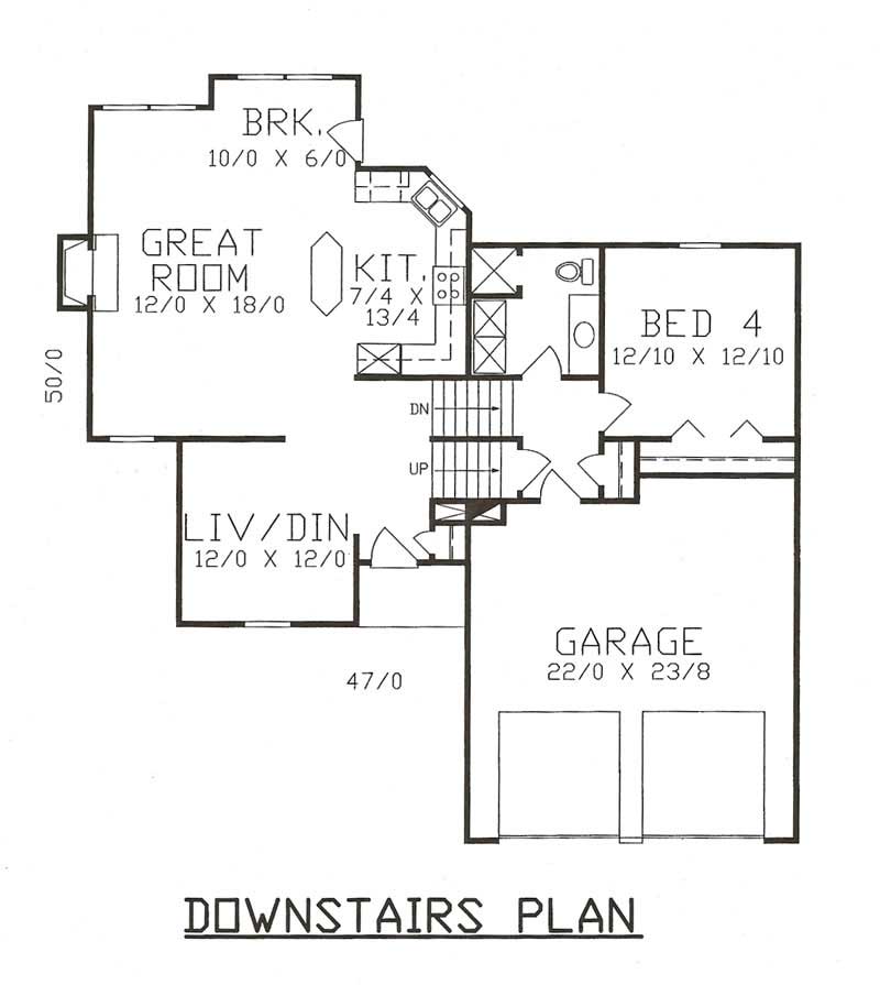 Floor Plan First Story of Traditional Plan #147-1061
