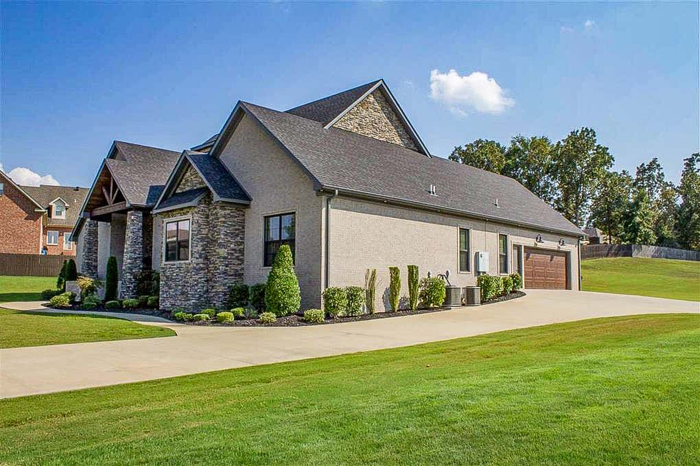 Side View of this 4-Bedroom,3206 Sq Ft Plan -153-1029