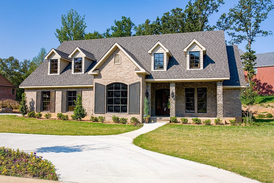 Front View of this 4-Bedroom,2624 Sq Ft Plan -153-1176