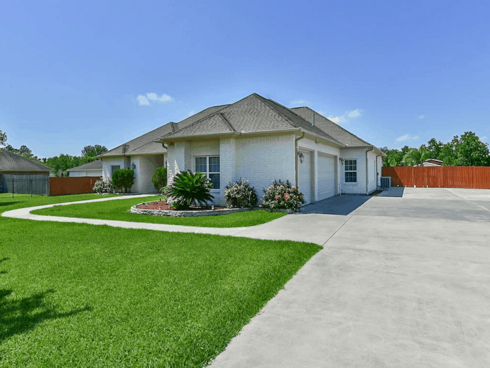 Right Side View of this 4-Bedroom,3021 Sq Ft Plan -153-1209