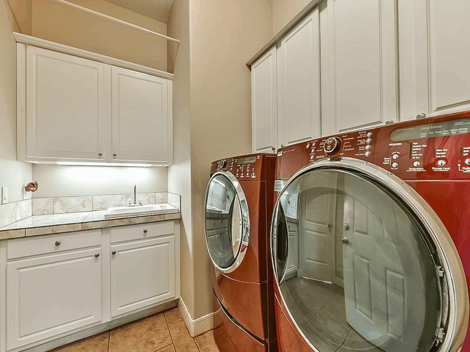 Laundry Room of this 4-Bedroom,3021 Sq Ft Plan -153-1209