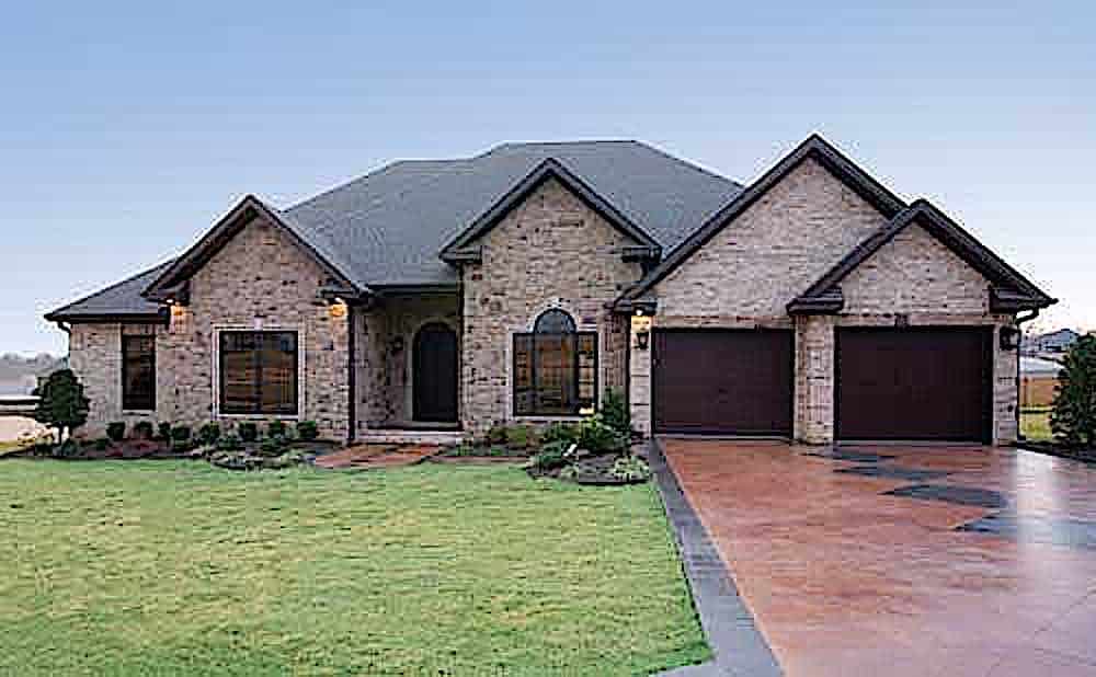 Front View of this 4-Bedroom,2525 Sq Ft Plan -153-1210
