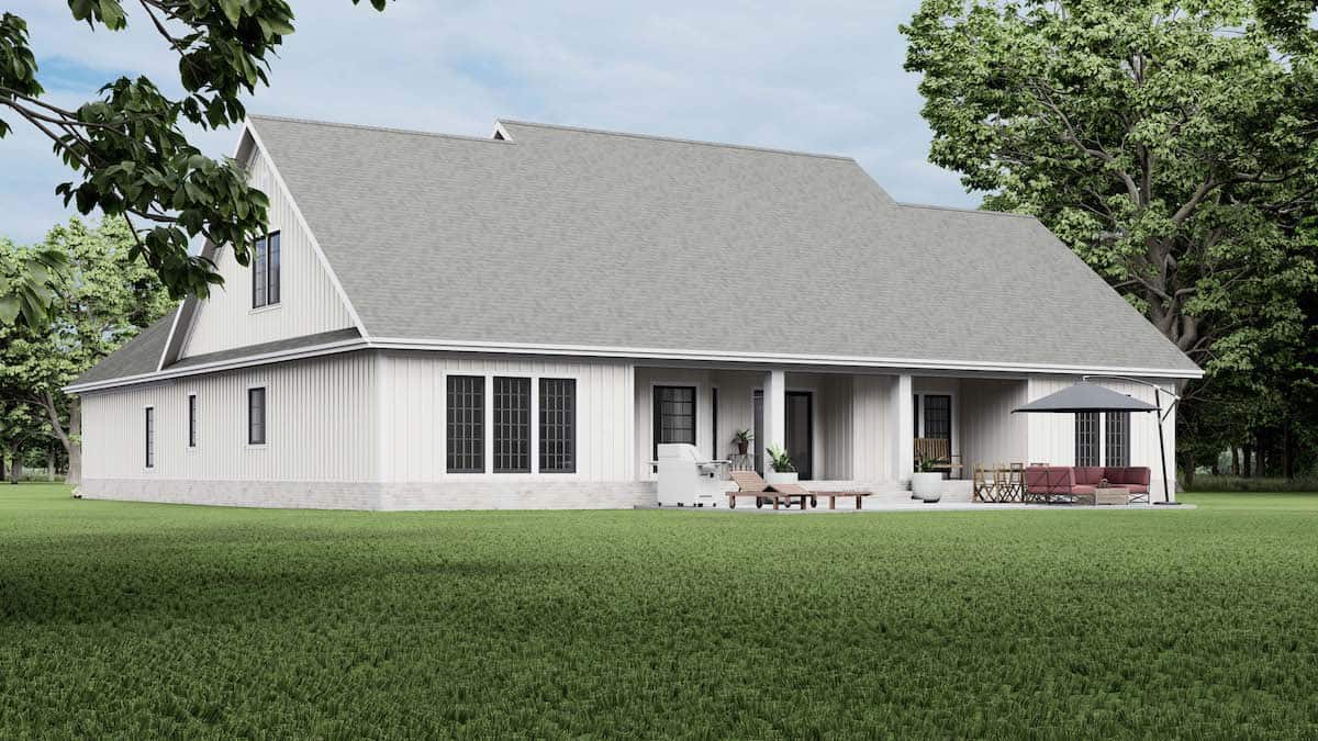 Rear View of this 4-Bedroom, 2354 Sq Ft Plan - 153-1357