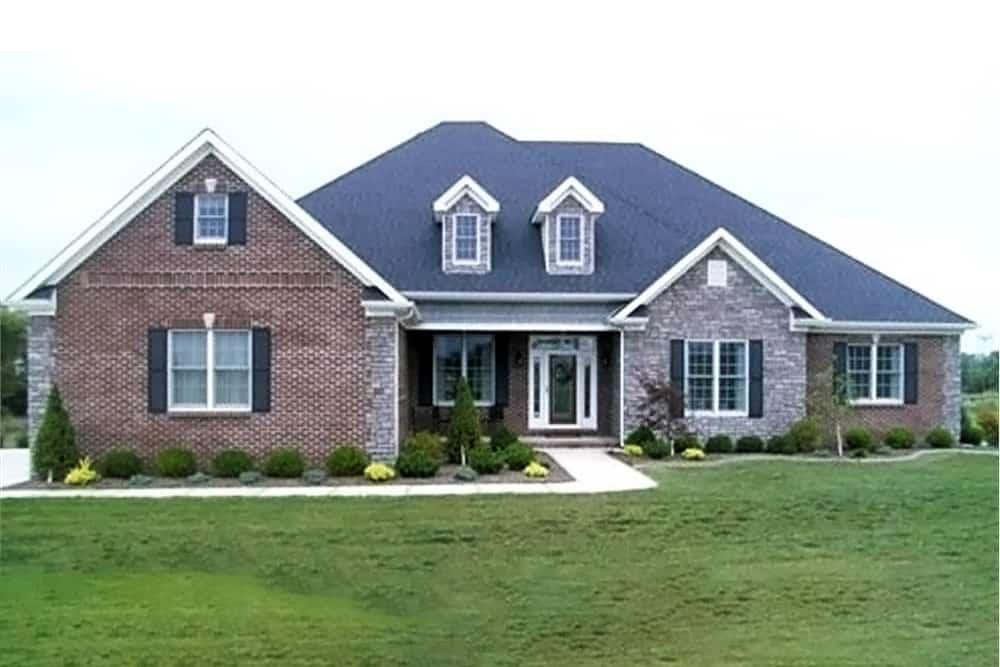 Front View of this 4-Bedroom,2405 Sq Ft Plan -153-1417