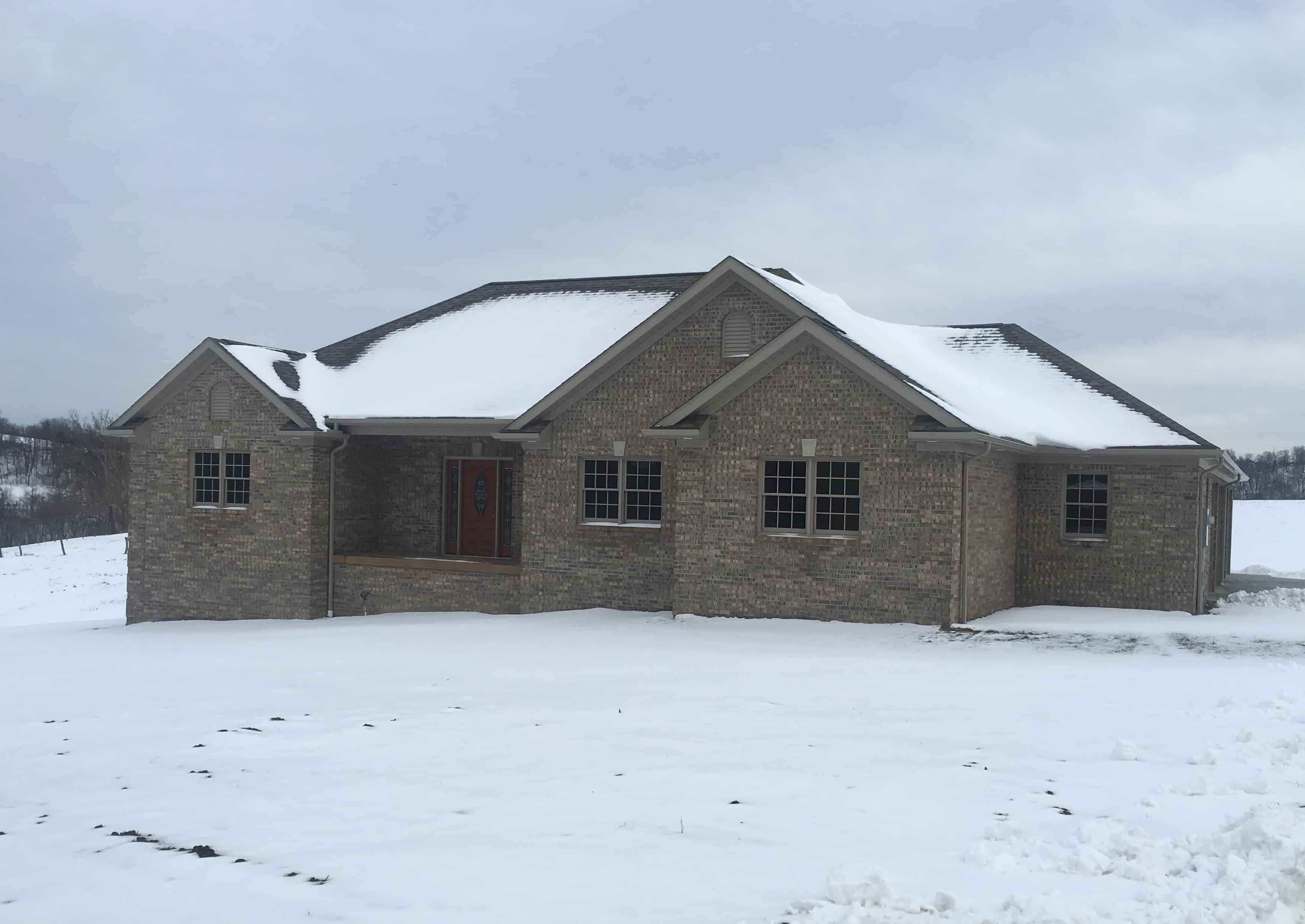 Home at Holidays of this 3-Bedroom,2096 Sq Ft Plan -2096
