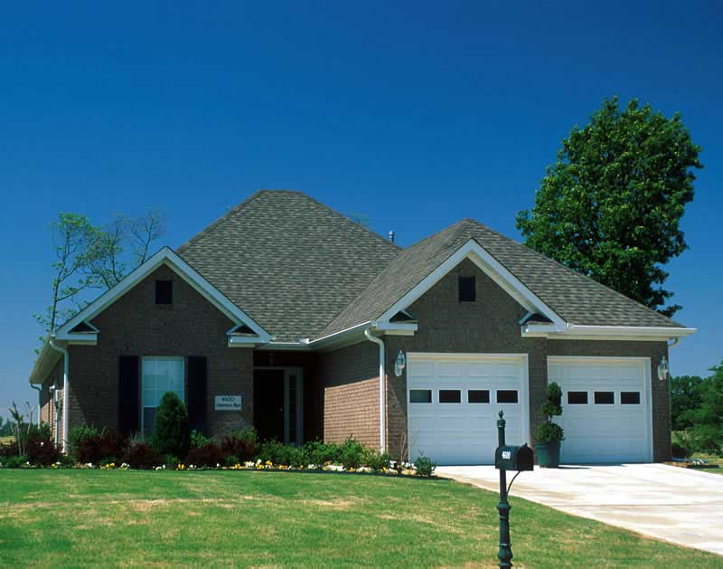 Front View of this 3-Bedroom,1379 Sq Ft Plan -1379
