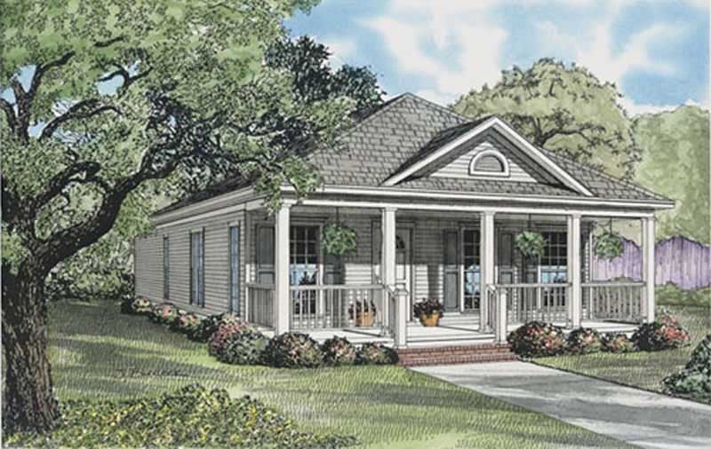 Front elevation of Country home (ThePlanCollection: House Plan #153-1663)