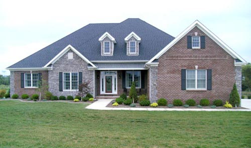 Front elevation of Country home (ThePlanCollection: House Plan #153-1806)