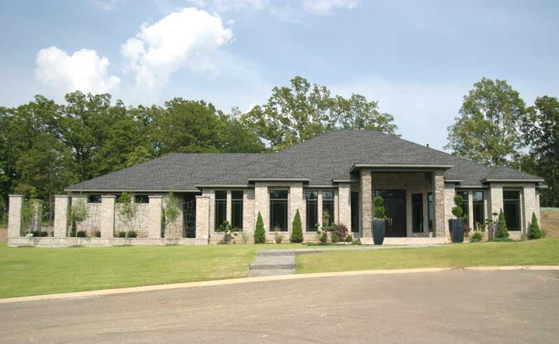 Contemporary home (ThePlanCollection: Plan #153-1808)