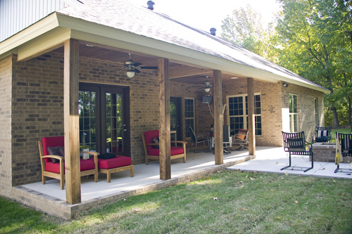 Rear View of this 3-Bedroom,1747 Sq Ft Plan -1747