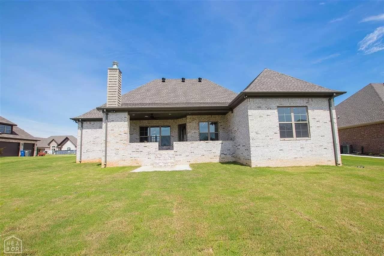 Rear View of this 4-Bedroom,2546 Sq Ft Plan -153-1955