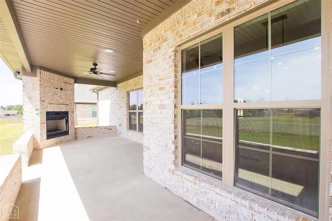 Porch of this 4-Bedroom,2546 Sq Ft Plan -153-1955