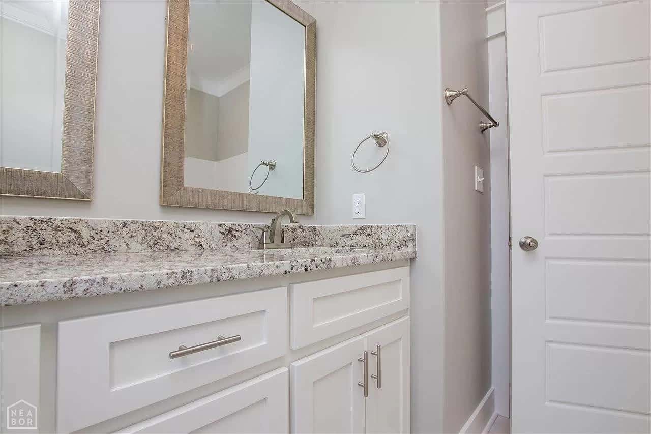 Bathroom of this 4-Bedroom,2546 Sq Ft Plan -153-1955