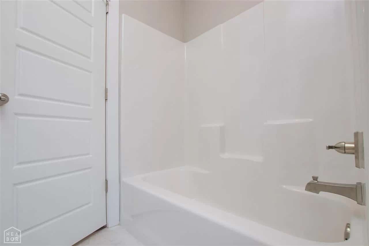 Bathroom of this 4-Bedroom,2546 Sq Ft Plan -153-1955